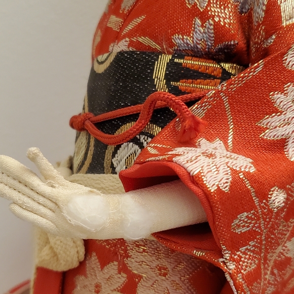 Japanese Geisha Doll in Red Kimono Kabuki Dance Of The Three Hats Doll 15" - Picture 12 of 16